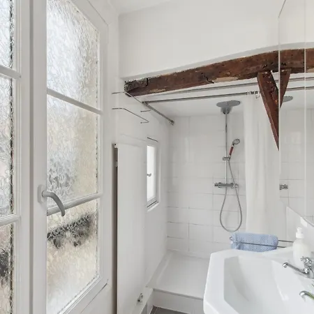 Luxury Hideaway - Stunning View -hyper-center -paris Apartment *